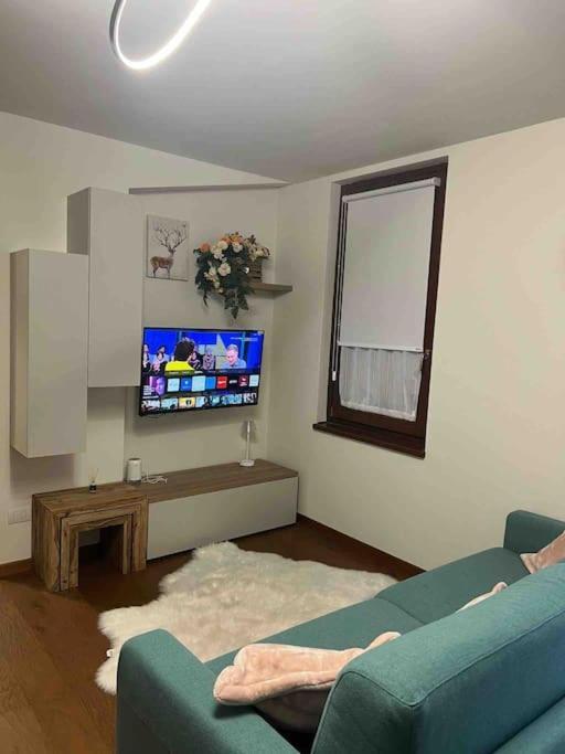 Petit Bijou - Corbet - Monolocale Con Divano Letto In Soggiorno - Massimo 3 Persone Champoluc Exterior photo